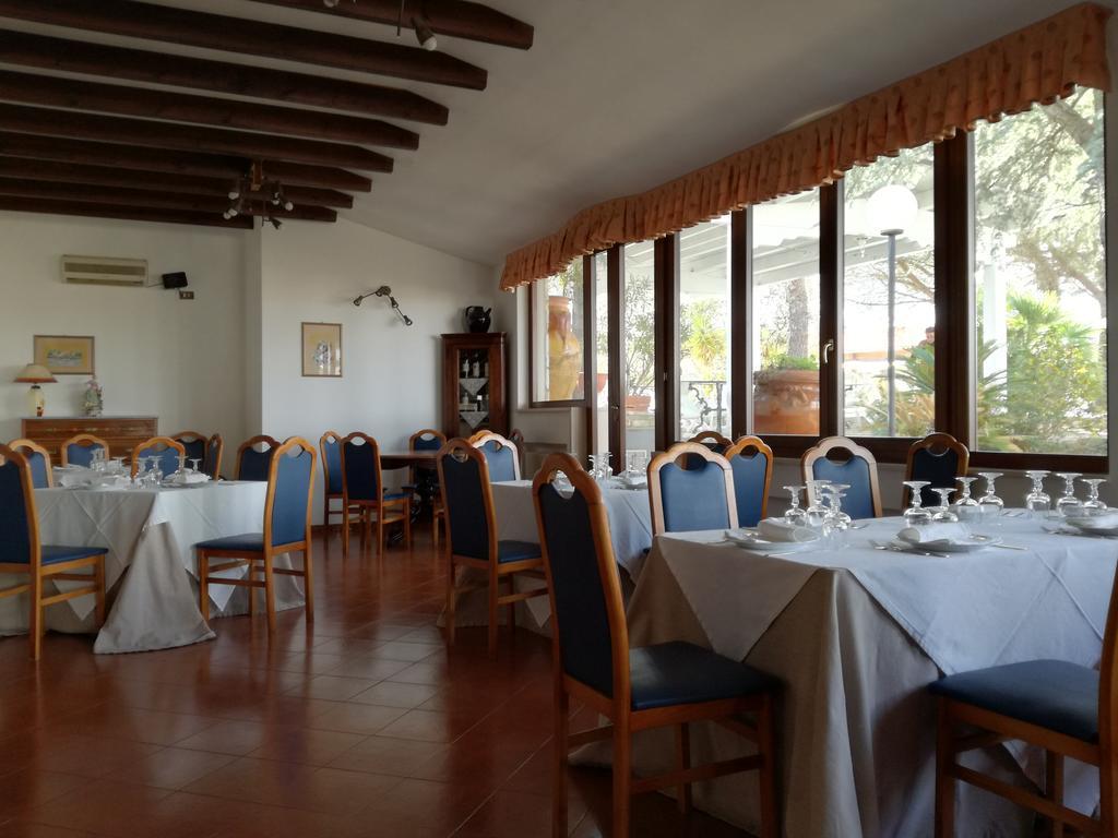 Hotel Corallo 3*